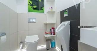 von_poll_real_estate_property_HU25439616_image_2