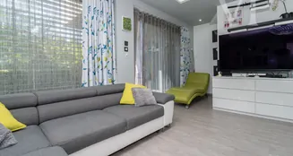 von_poll_real_estate_property_HU25439616_image_6