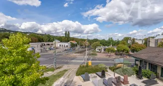 von_poll_real_estate_property_HU25439609_image_71