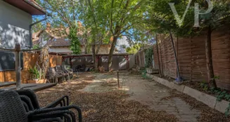 von_poll_real_estate_property_HU25439609_image_45