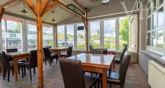 von_poll_real_estate_property_HU25439609_image_103