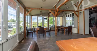 von_poll_real_estate_property_HU25439609_image_101