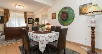 von_poll_real_estate_property_HU25439617_image_14