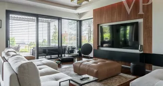 von_poll_real_estate_property_HU25439625_image_12