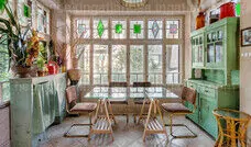 33786115_226795396_m