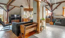 33786115_226795347_m