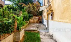 33786115_226795508_m