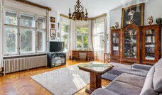 33786115_226795341_m