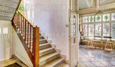 33786115_226795369_m