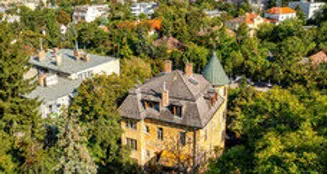 von_poll_real_estate_property_HU25439635_image_0