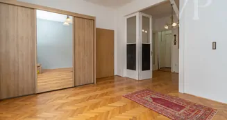 von_poll_real_estate_property_HU25439636_image_5