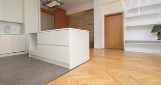 von_poll_real_estate_property_HU25439636_image_2