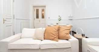 von_poll_real_estate_property_HU25439637_image_11