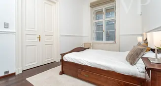 von_poll_real_estate_property_HU25439637_image_14