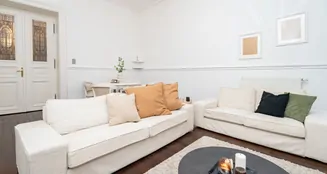 von_poll_real_estate_property_HU25439637_image_8