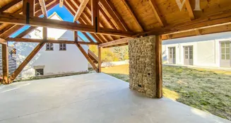 von_poll_real_estate_property_HU25439639_image_2