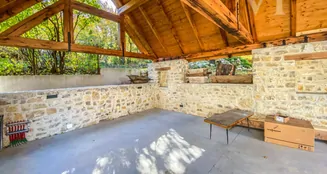 von_poll_real_estate_property_HU25439639_image_6