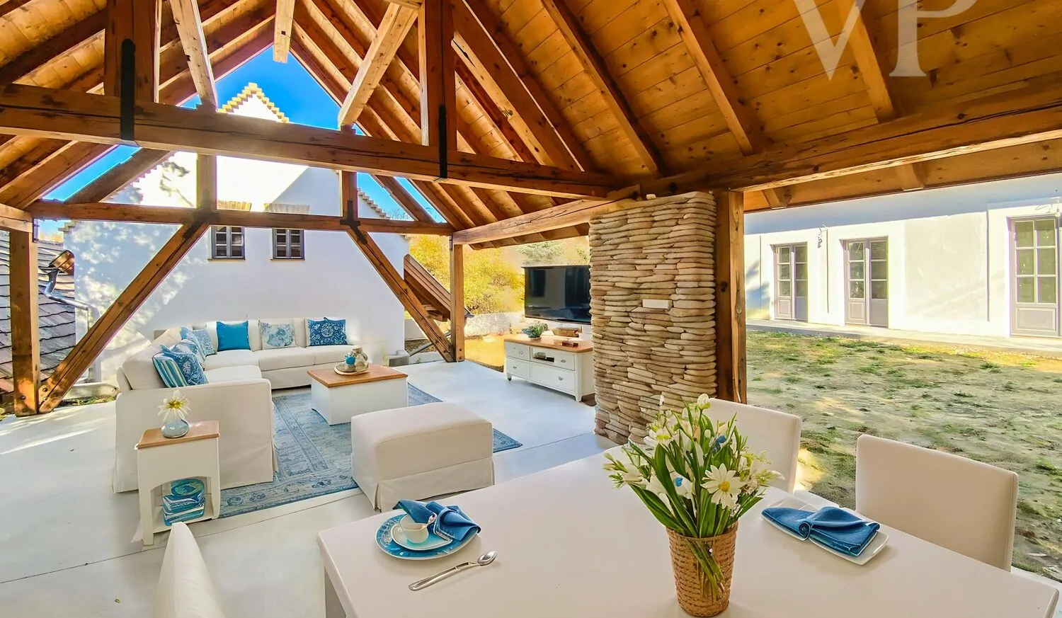 92D04F93-22EA-4453-9286-7C05E1B3BD8D - Kitchen - Coastal - 12