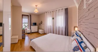 von_poll_real_estate_property_HU25439643_image_5