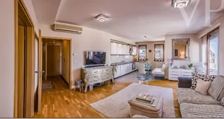 von_poll_real_estate_property_HU25439643_image_2