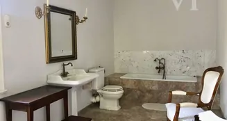 von_poll_real_estate_property_HU25439654_image_9