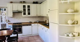 von_poll_real_estate_property_HU25439654_image_11