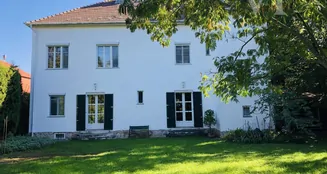 von_poll_real_estate_property_HU25439654_image_1