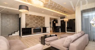 von_poll_real_estate_property_HU25439657_image_34