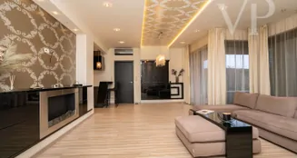 von_poll_real_estate_property_HU25439657_image_62