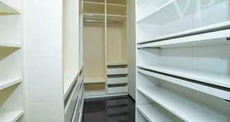 von_poll_real_estate_property_HU25439657_image_20