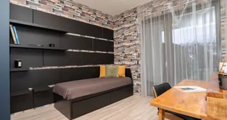 von_poll_real_estate_property_HU25439657_image_14