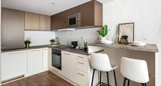 von_poll_real_estate_property_HU25439661_image_1