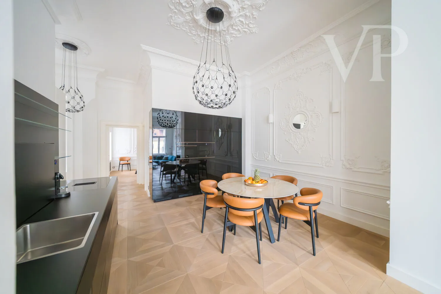 High-end luxus lakás kiadó a József Nádor téren.