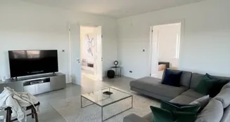 von_poll_real_estate_property_HU26439691_image_42