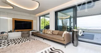 von_poll_real_estate_property_HU26439704_image_4