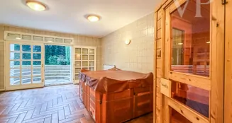 von_poll_real_estate_property_HU26439712_image_8