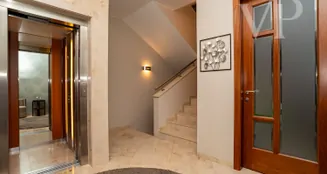 von_poll_real_estate_property_HU26439716_image_13