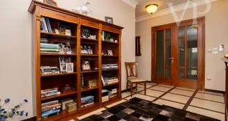 von_poll_real_estate_property_HU26439716_image_43