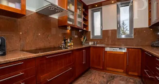 von_poll_real_estate_property_HU26439716_image_114