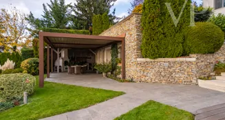 von_poll_real_estate_property_HU26439716_image_293