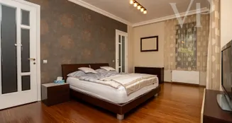 von_poll_real_estate_property_HU26439716_image_239