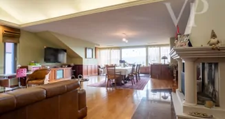 von_poll_real_estate_property_HU26439716_image_327