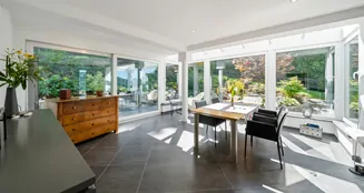 von_poll_real_estate_property_24429090_image_2