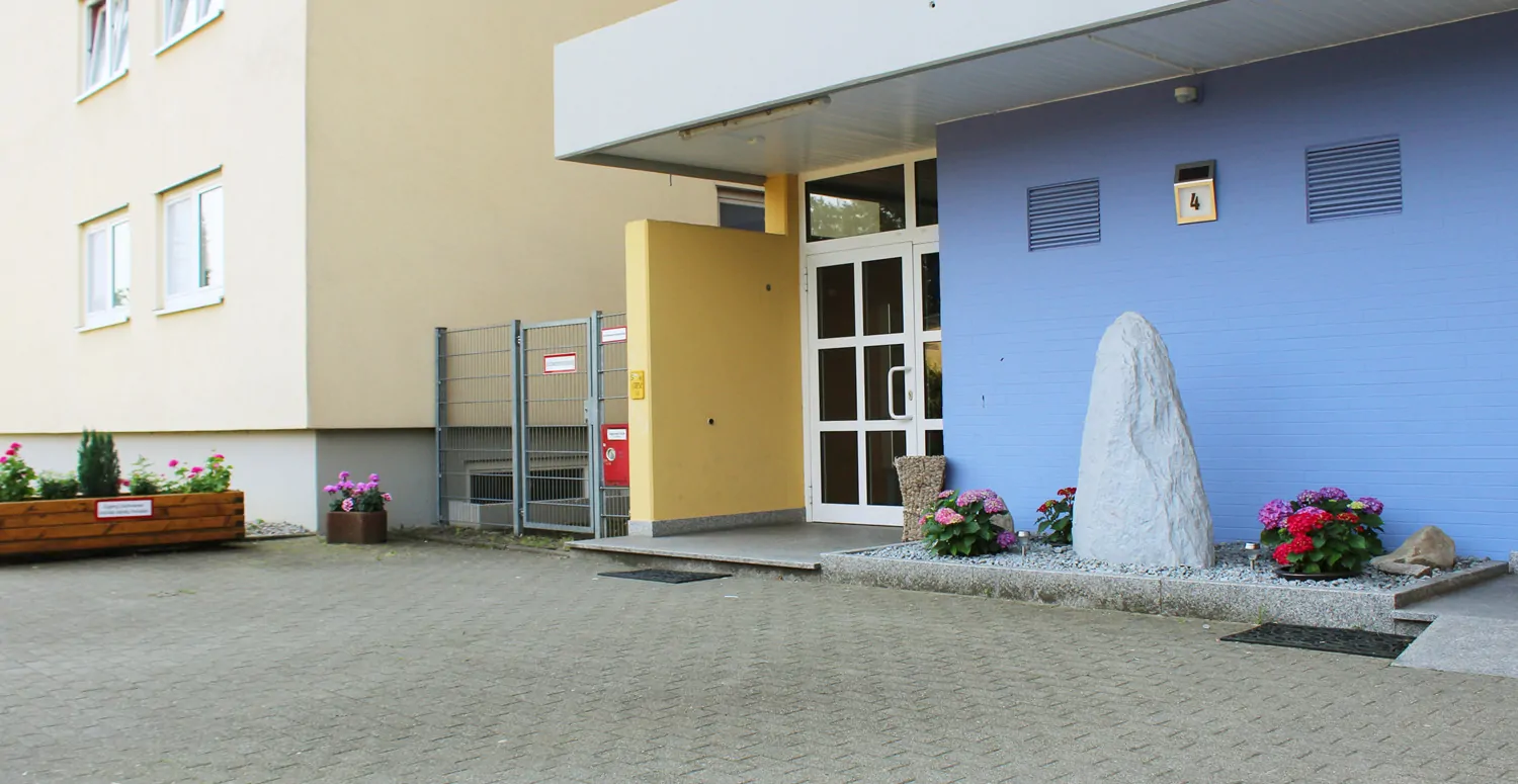 Eingang zur Wohnanlage
