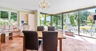 von_poll_real_estate_property_25429100_image_8