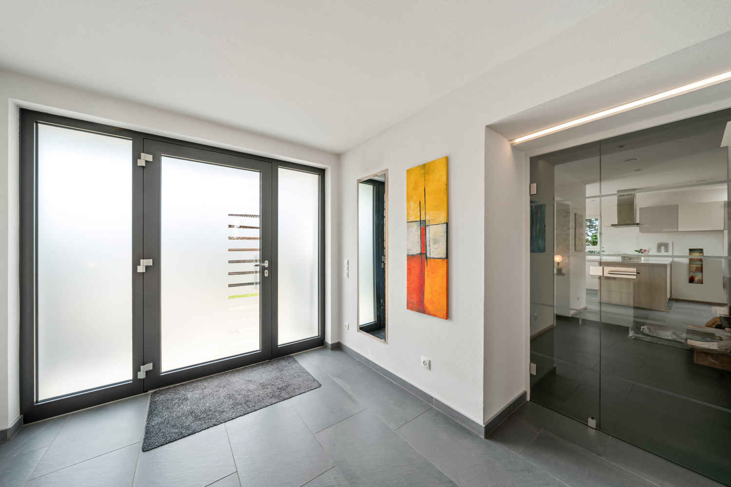 Der großzügige Eingangsbereich im Neubau von 2013