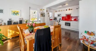 von_poll_real_estate_property_25429160_image_0