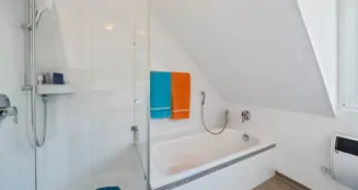 von_poll_real_estate_property_25429160_image_8