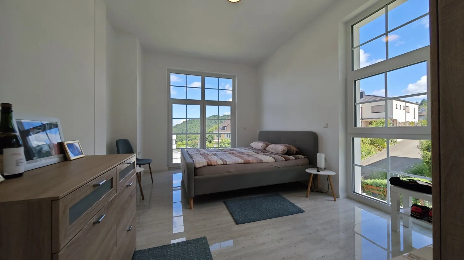En-Suite Schlafzimmer im OG