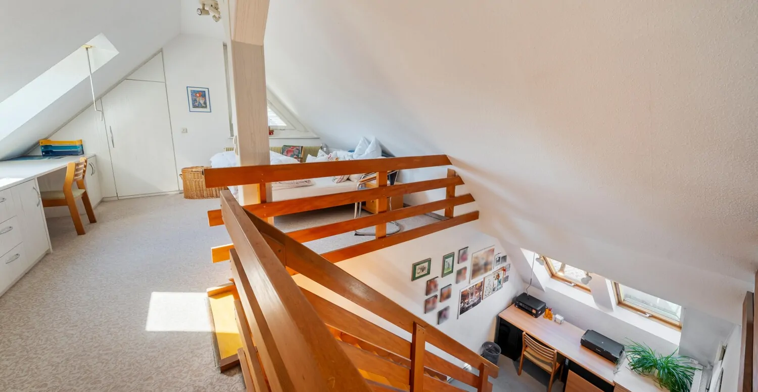 Schlafzimmer im ausgebauten Dachspitz